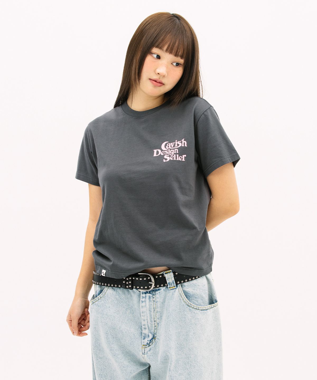 카비시(CAVISH) W STAR SELLER LOGO SS TEE CHARCOAL(CV2GMFT549A)