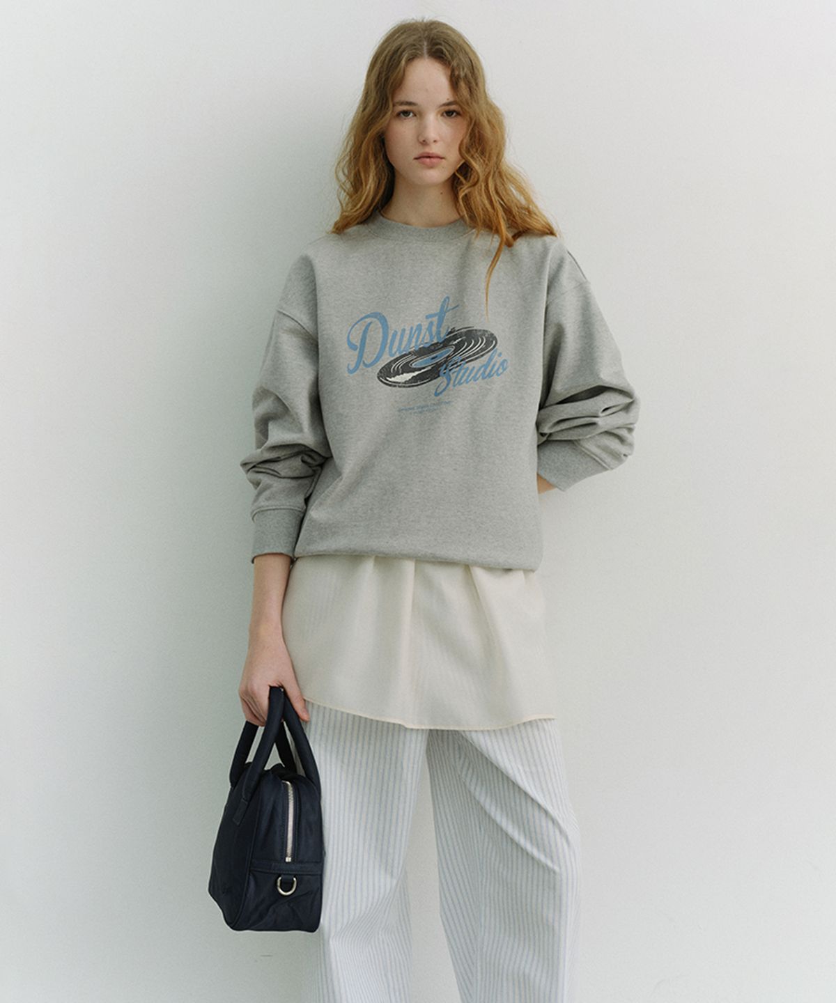 던스트(DUNST) UNISEX VINYL SWEATSHIRT_UDTS6A115_MELANGE GREY