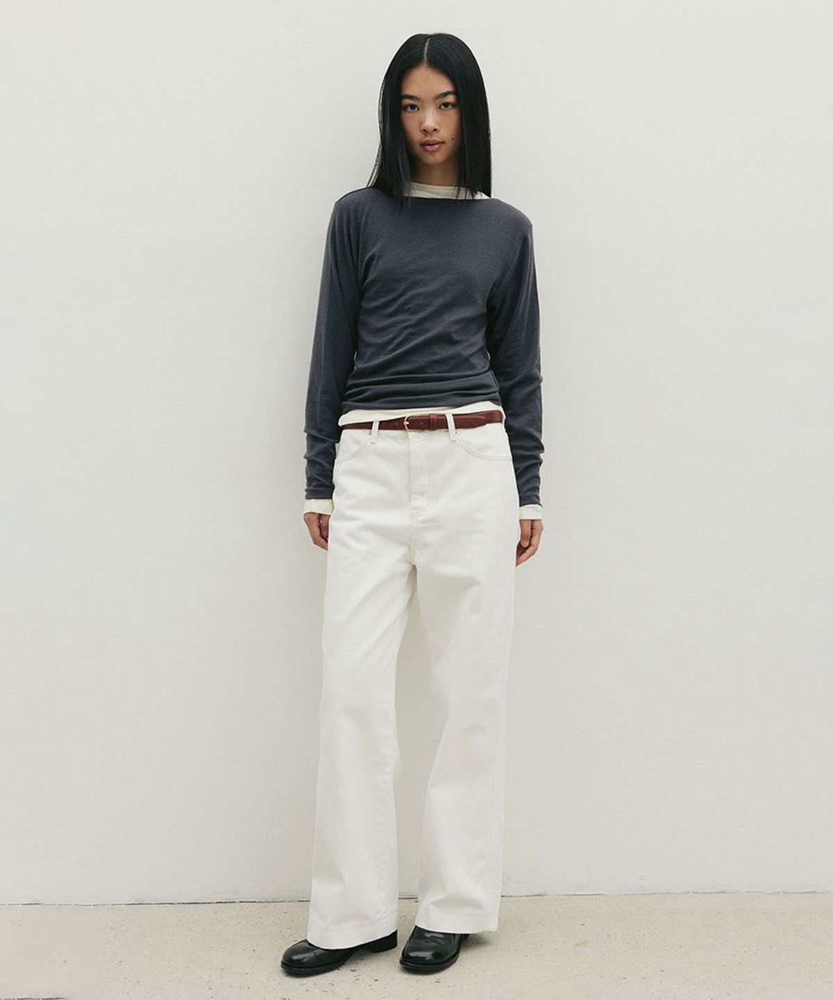 더라이(THERYE) White Stitch Denim Pants(White)