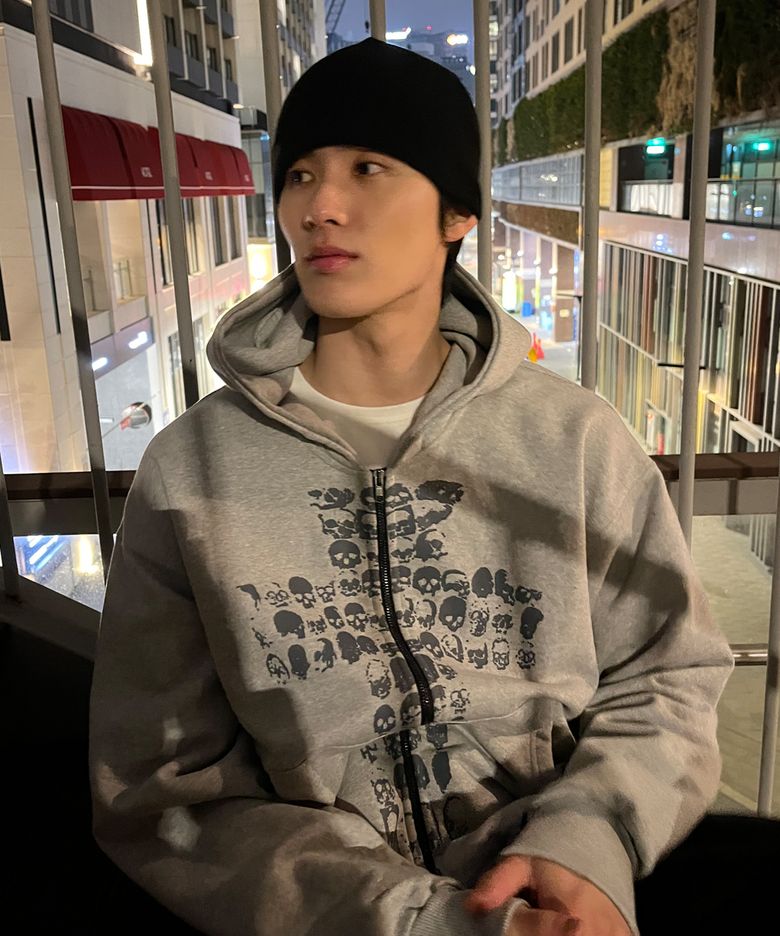 크로스 스켈레톤 후드집업 그레이