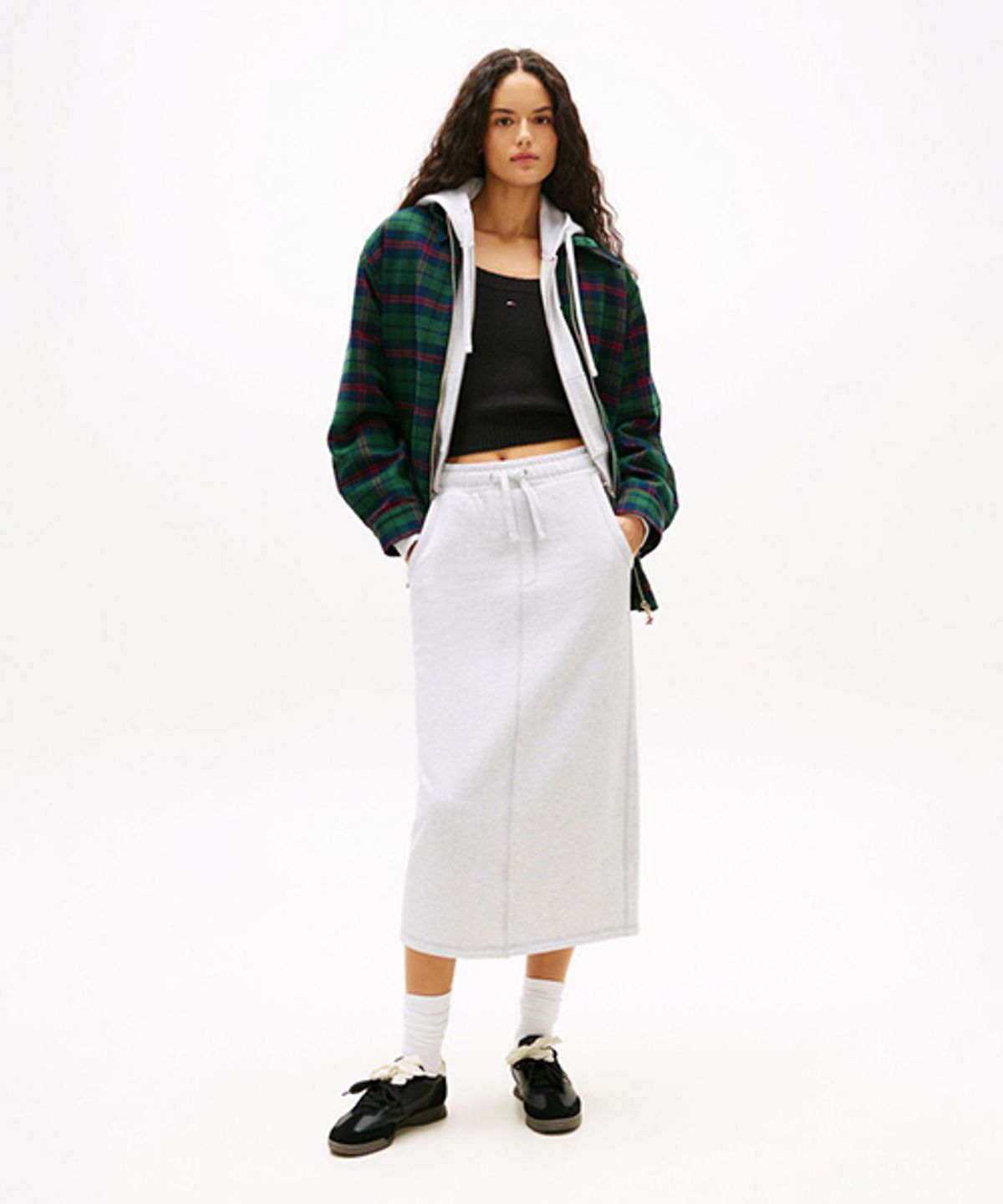 타미진스(TOMMY JEANS) 클레어 미디 스웨트 스커트 (T32G0WSC16TWT1P08)