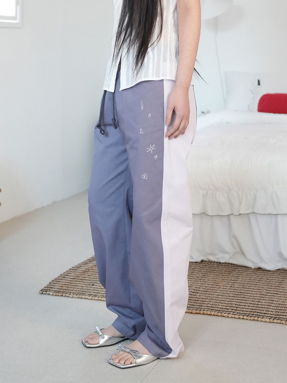 온스카(ONSKA) DOODLE CURVED PANTS (PURPLE)