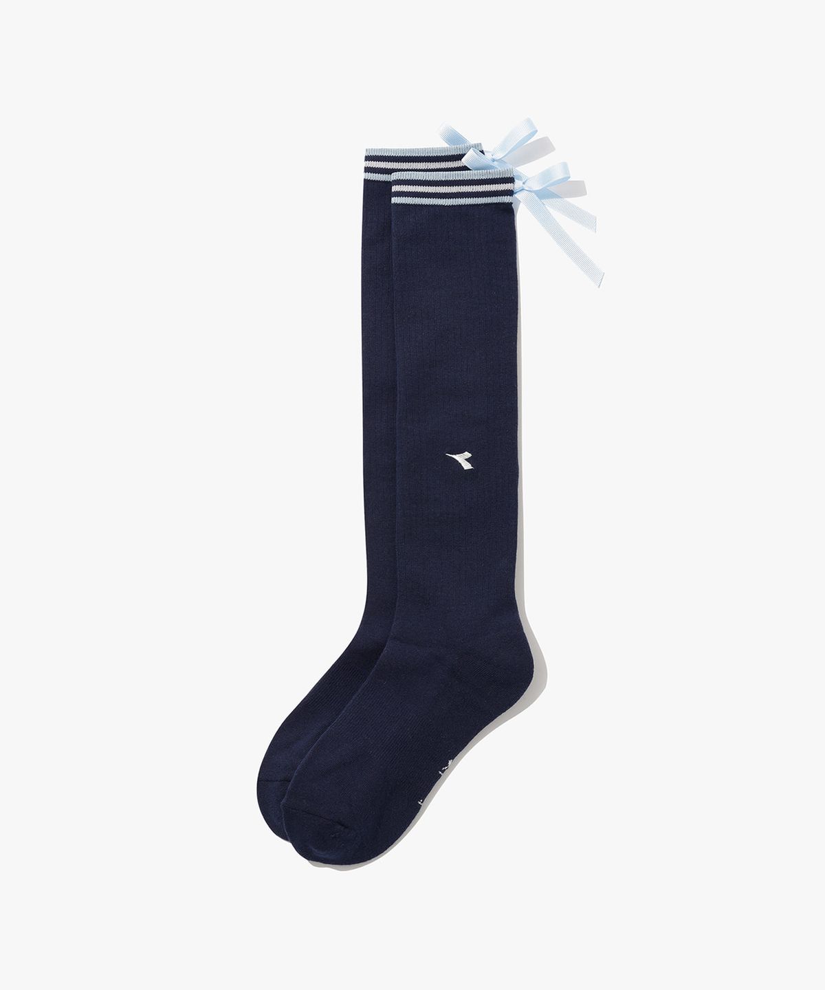 디아도라(diadora) 리본 니삭스 NAVY