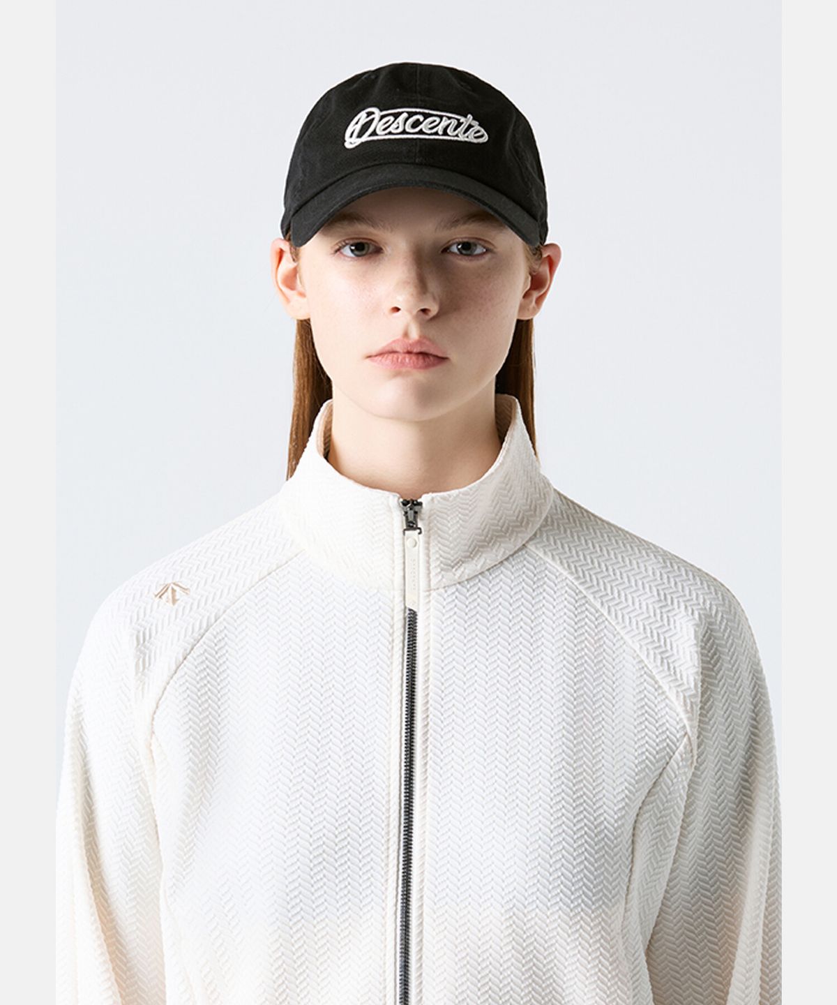 데상트(DESCENTE) 클래식 워딩 볼캡 블랙 SR123UCP1G