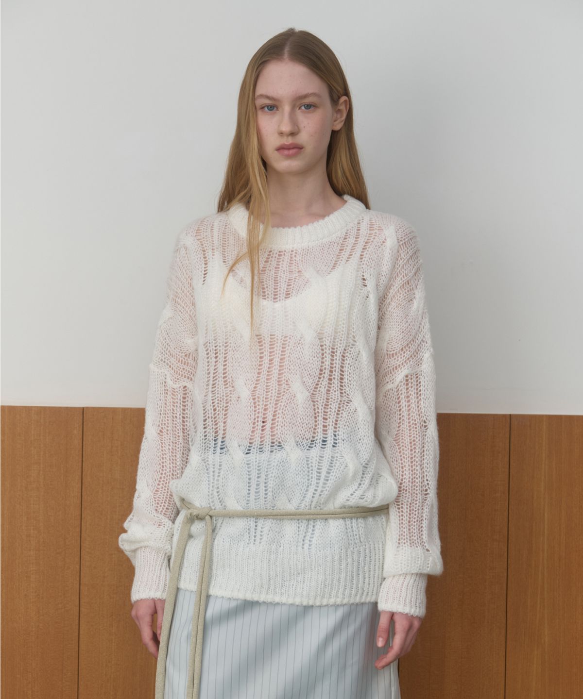 마조네(MA JOURNEE) SHEER ROUND OVER KNIT_WHITE
