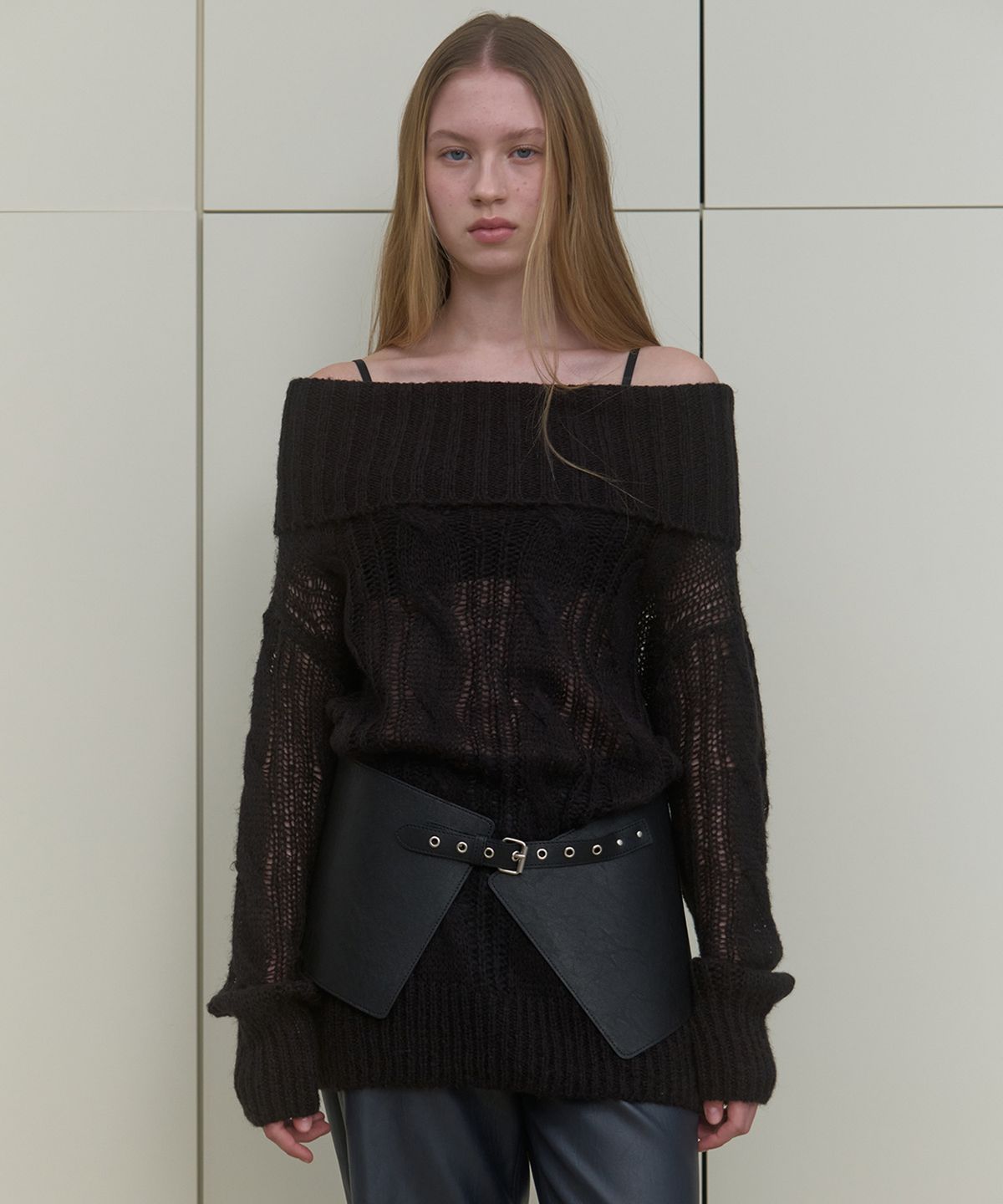 마조네(MA JOURNEE) SHEER CABLE OVER KNIT_BLACK