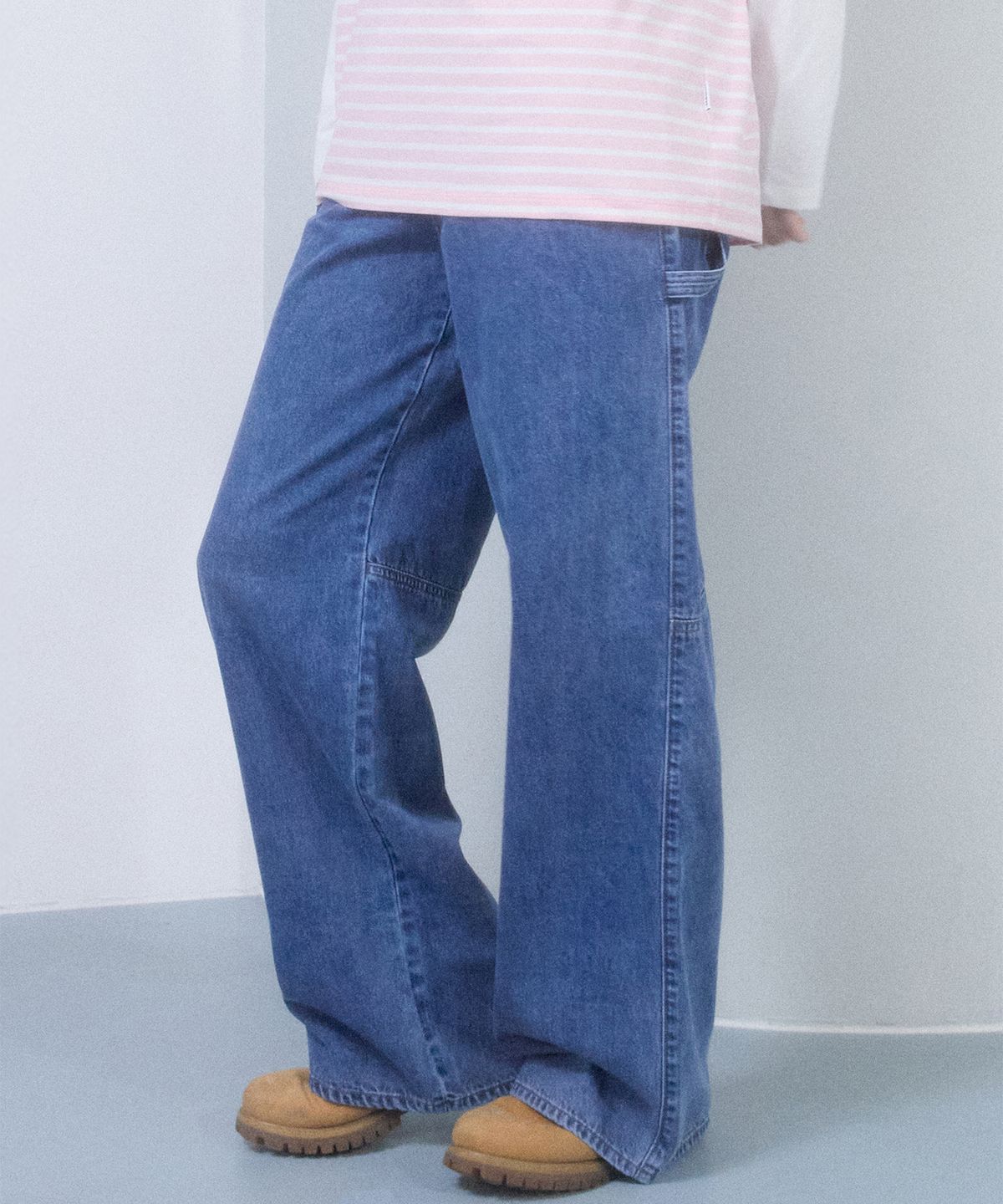 키르시(KIRSH) 버클 디테일 카펜터 와이드핏 데님 팬츠 [블루]