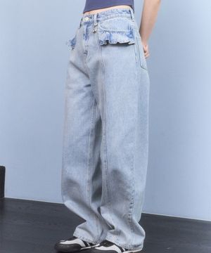 러플 디테일 와이드핏 데님 팬츠 [라이트 블루]
