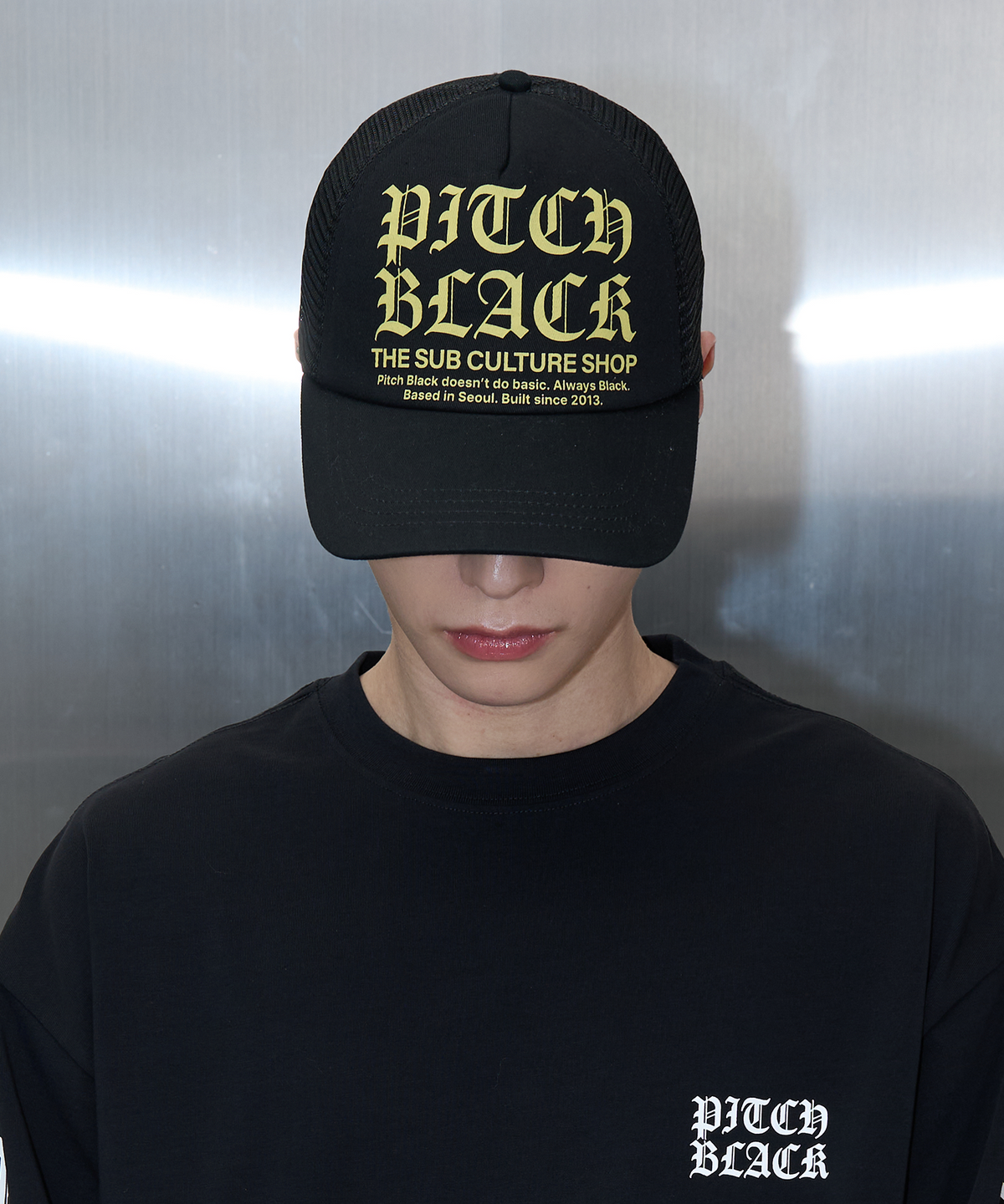 피치블랙(PITCHBLACK) LOGO SOLID PRINTING TRUCKER CAP (BLACK)