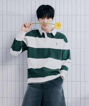 [수빈 착용] 스몰 C 로고 럭비 맨투맨 오트밀