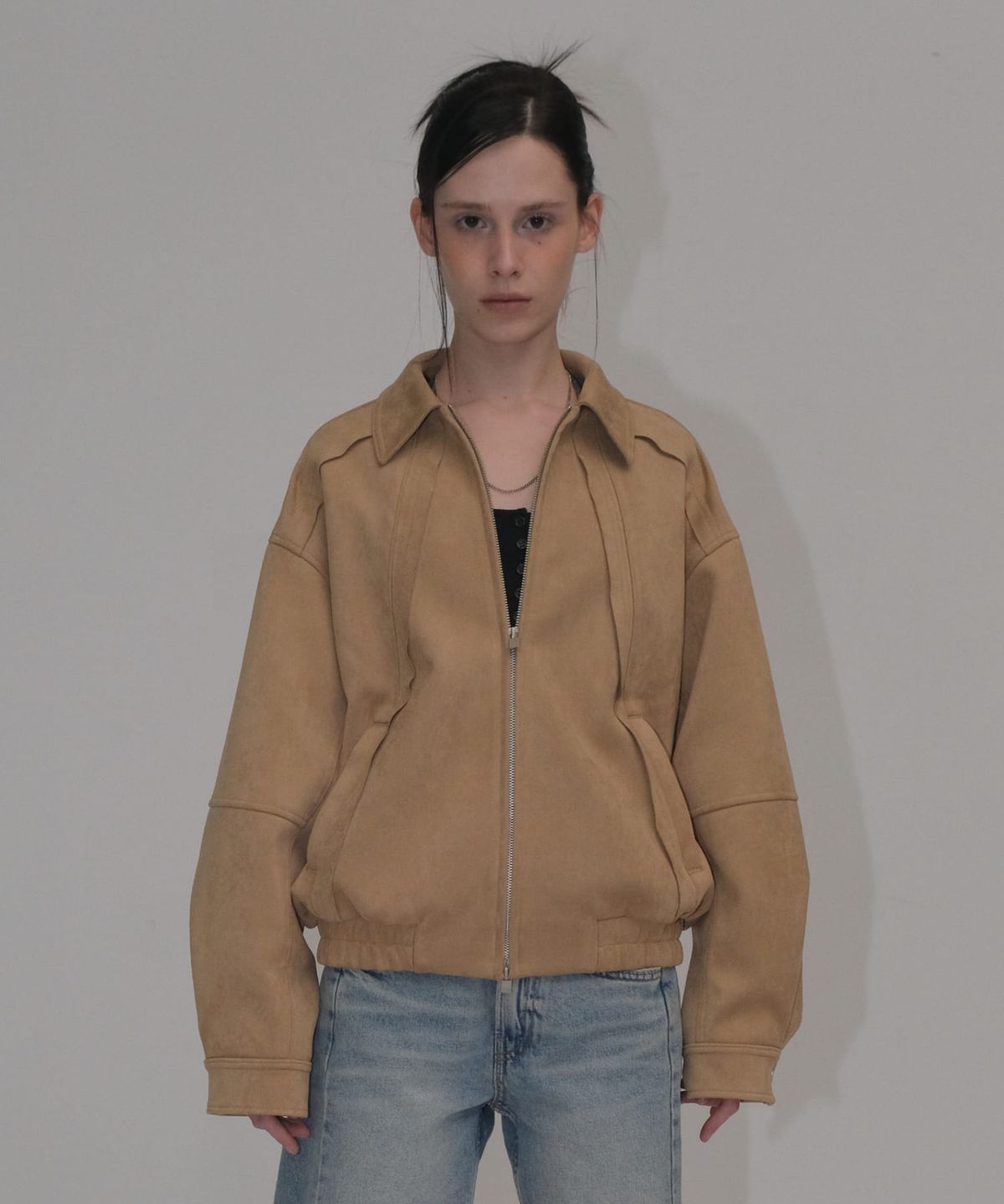 오디너리 홀리데이(ORDINARY HOLIDAY) SUEDE OVERFIT JUMPER [BEIGE]