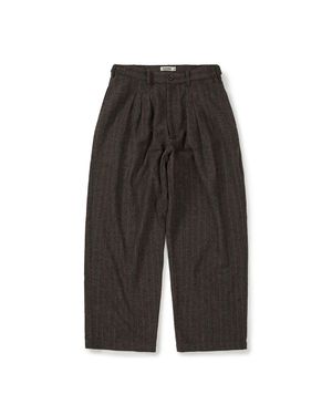 Wool herringbone pleat pants / Brown
