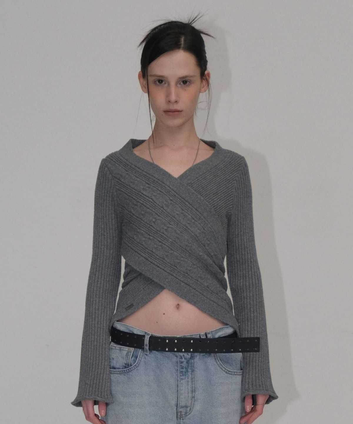오디너리 홀리데이(ORDINARY HOLIDAY) CABLE WRAP CARDIGAN [GRAY]