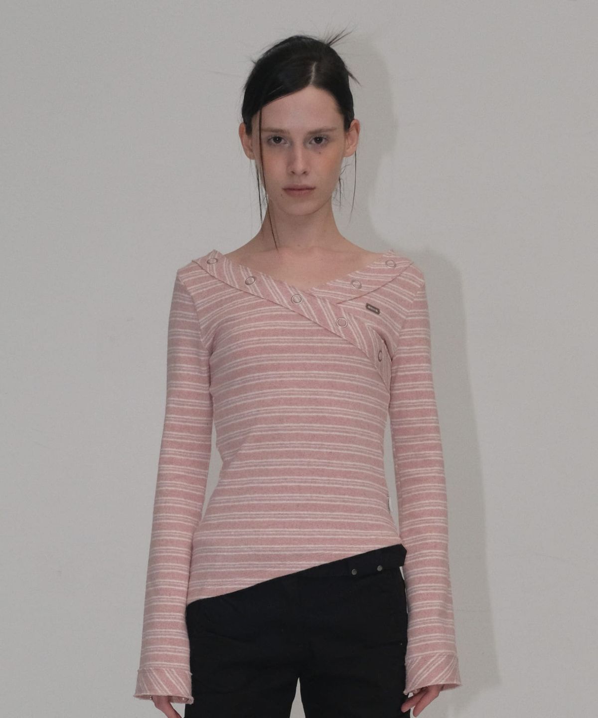 오디너리 홀리데이(ORDINARY HOLIDAY) STRIPE V NECK T-SHIRT [PINK]
