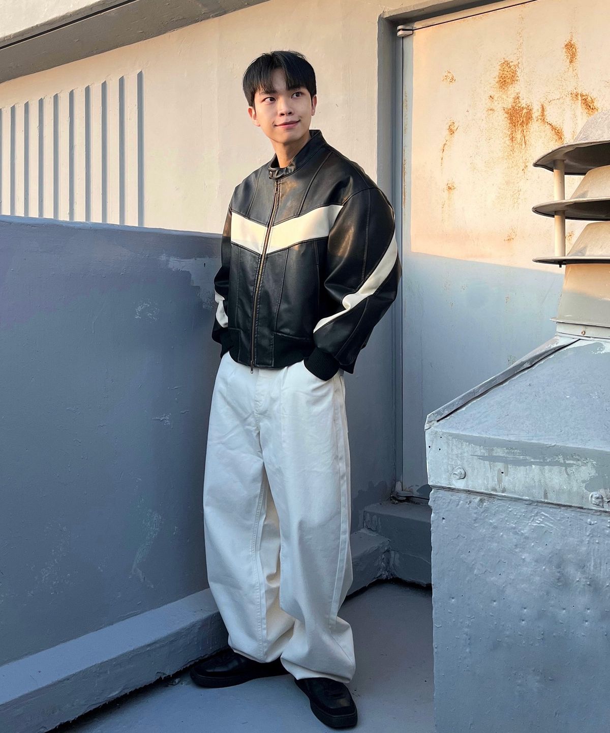 티메이커(TMAKER) 폴리시드 세미 와이드 원 턱 팬츠 CR
