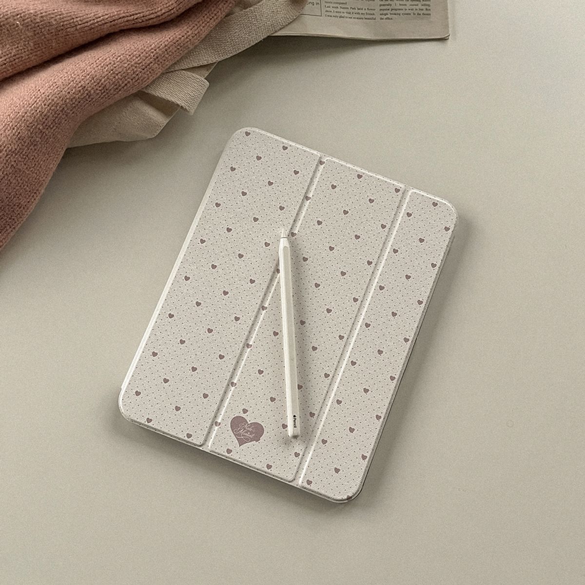 메이드모먼(MADEMOMENT) heart pin dot 디자인 [아이패드 케이스]