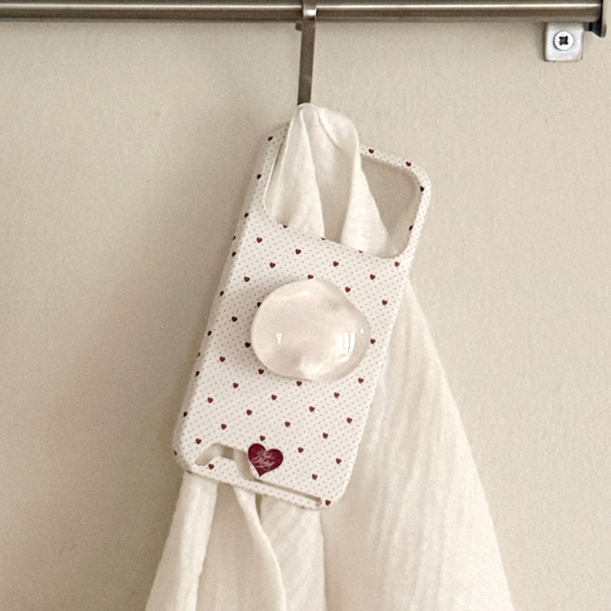메이드모먼(MADEMOMENT) heart pin dot 디자인 [카드수납 폰케이스]