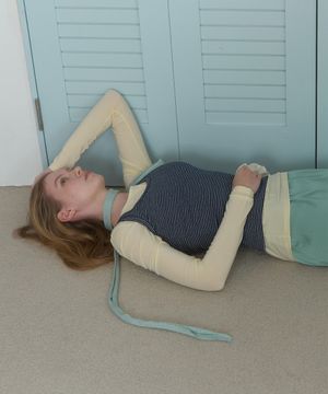 [시호민지 PICK] STRIPE SLEEVELESS TOP_NAVY/WHITE