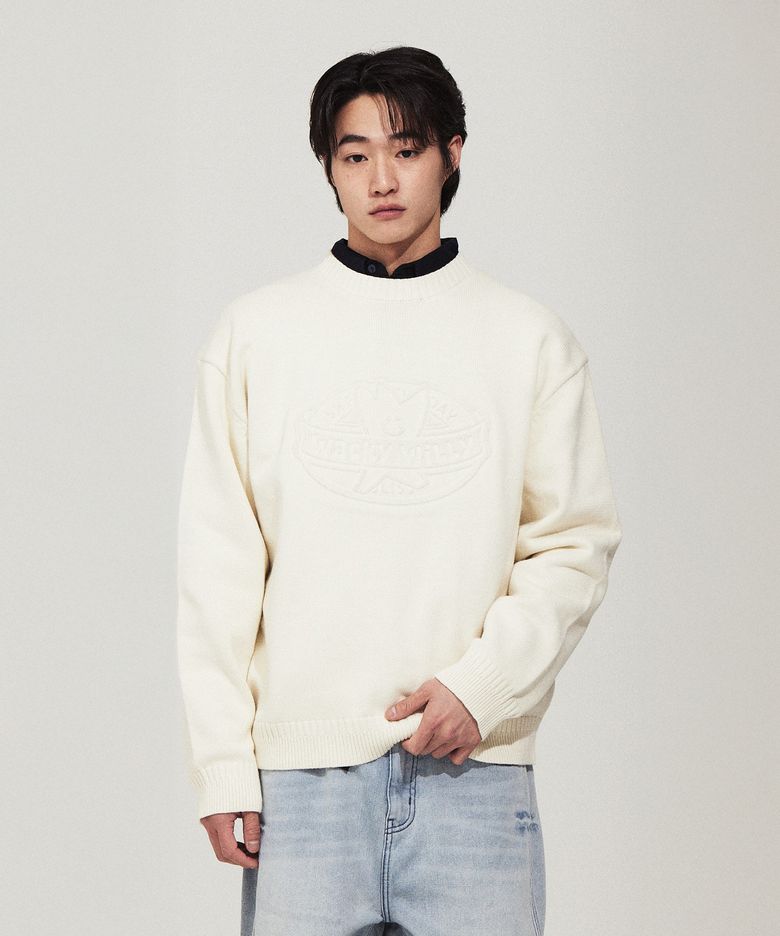 엠보 로고 풀오버 스웨터 크림