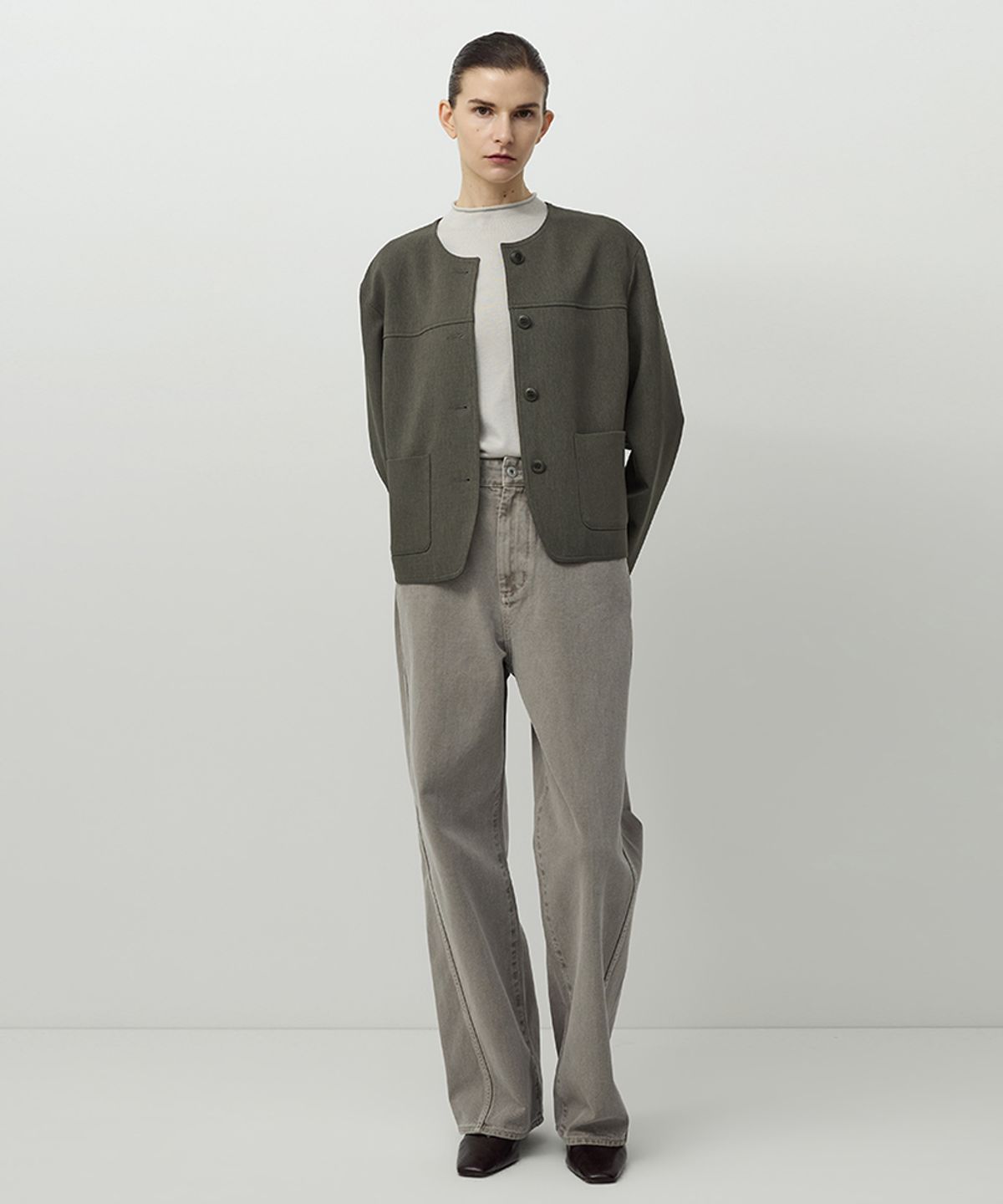러프사이드 화이트라벨(ROUGH SIDE WHITE LABEL) Brief Collarless Jacket Mud
