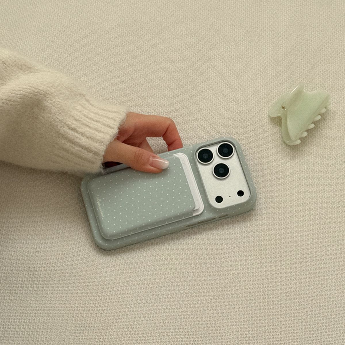 메이드모먼(MADEMOMENT) matcha mood 디자인 [맥세이프 하드 폰케이스]
