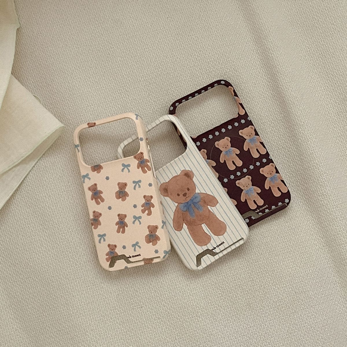 메이드모먼(MADEMOMENT) cocoa teddy 디자인 [맥세이프 카드수납 폰케이스]
