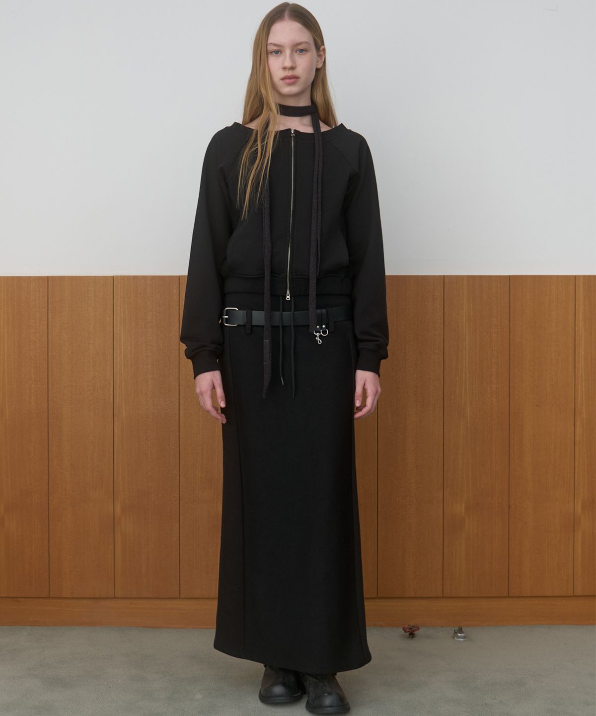 마조네(MA JOURNEE) DUAL-WAY DETAIL SKIRT_BLACK