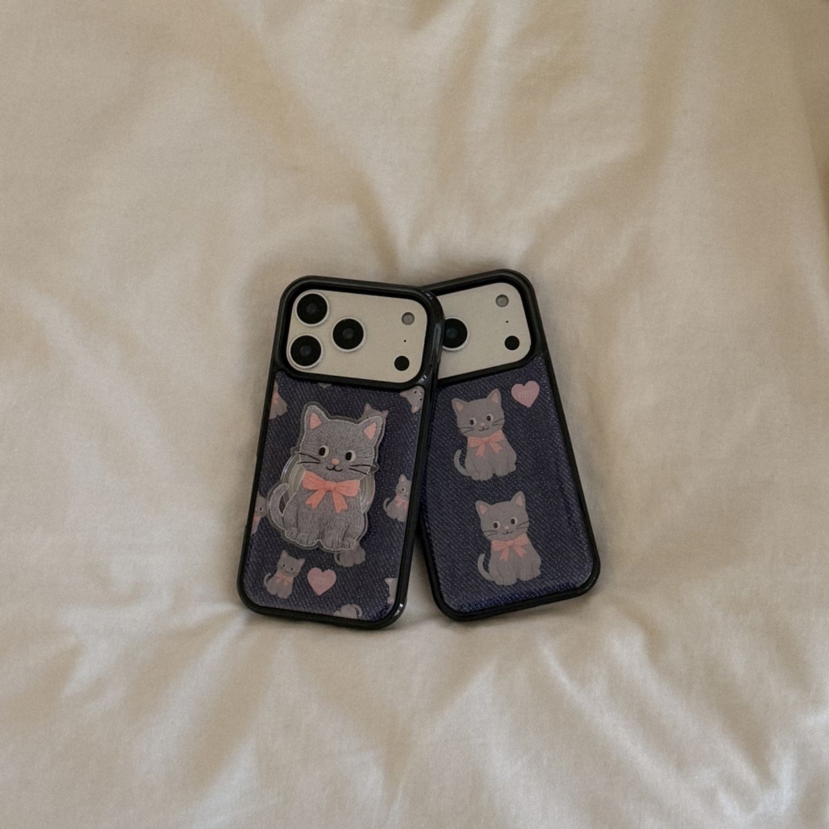 메이드모먼(MADEMOMENT) denim cat 디자인 [블랙 맥세이프 범퍼케이스]
