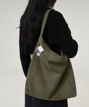 남녀공용 멜로우 스웨이드 호보 빅 숄더백 카키