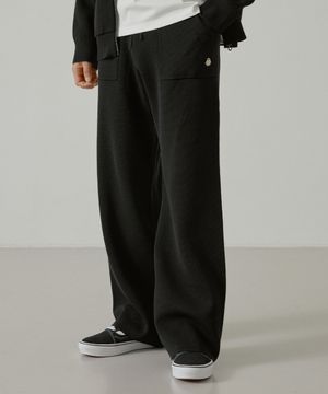 남녀공용 고스트클럽 니트 와이드 팬츠 [매트블랙]_HG1SP901