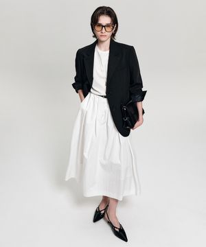 에밀리 미디 플레어 스커트_화이트 / EMILY MIDI FLARE SKIRT_WHITE