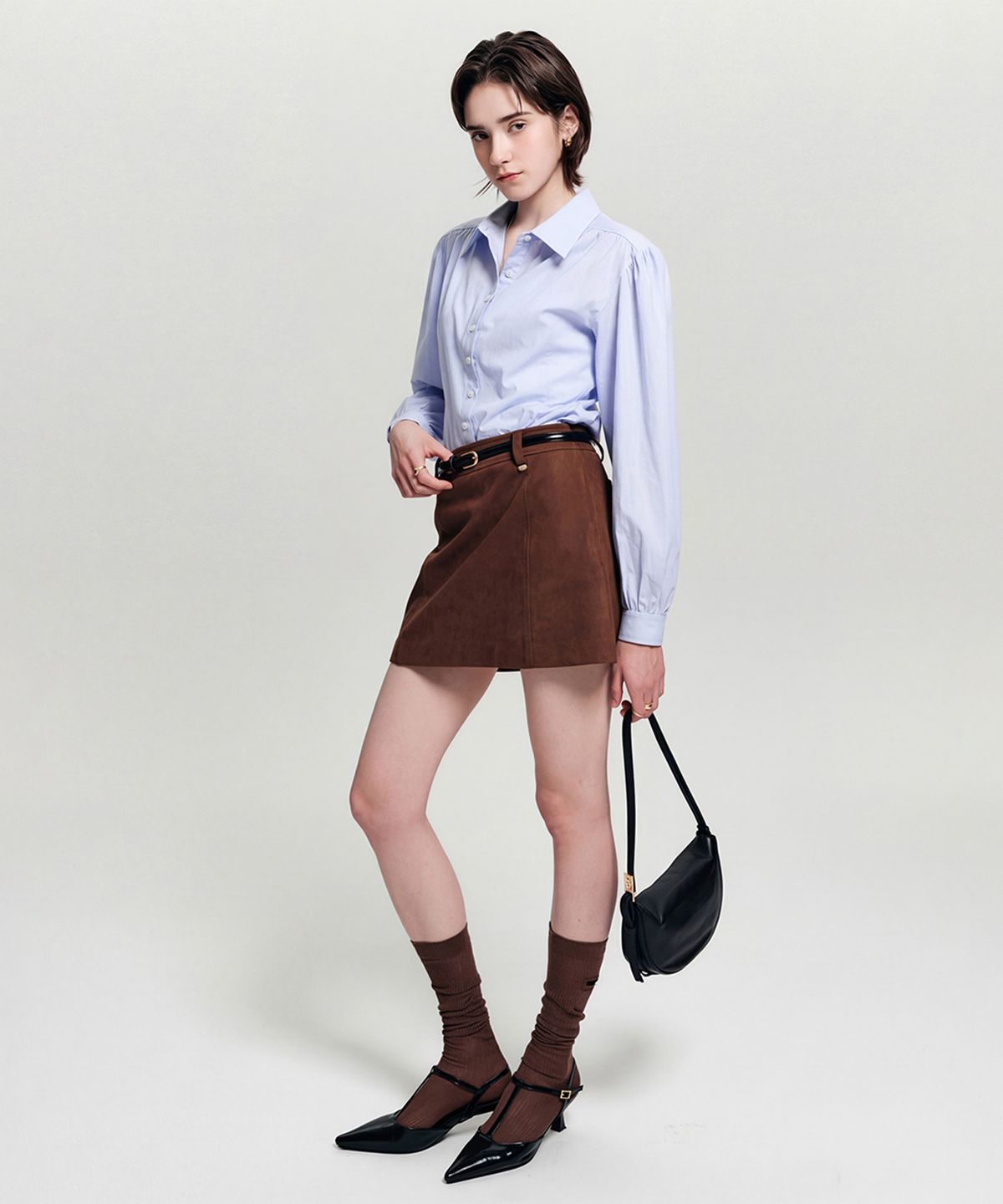 룩캐스트(LOOKAST) 릴리 퍼프 슬리브 블라우스_스카이 블루 / LILY PUFF SLEEVE BLOUSE_SKY BLUE