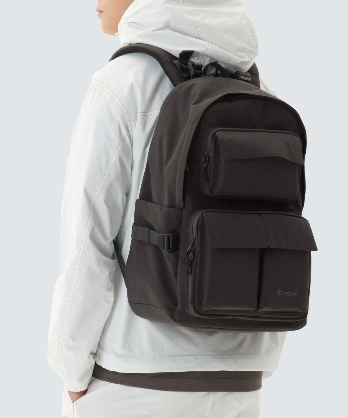 스노우피크 어패럴(SNOWPEAK APPAREL) 듀얼테크 멀티 포켓 백팩 25L (S26SUFBP35) Chocolate Khaki