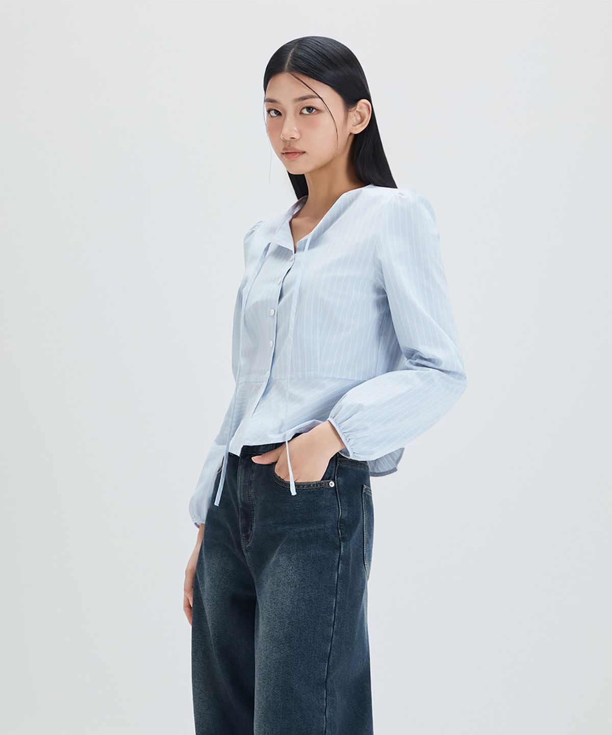 미쏘(MIXXO) 페플럼 블라우스_MIWBLG301B