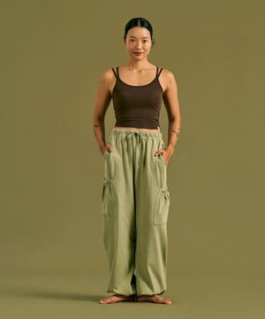 Root Balance Pants (Green Tea)