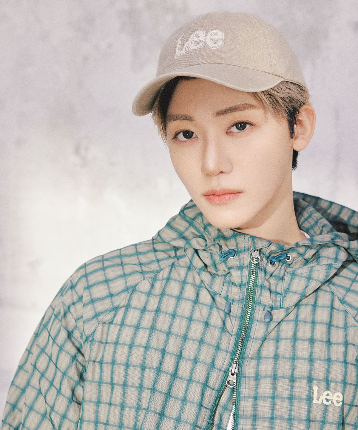 리(LEE) 트위치 아플리케 피그먼트 볼캡 베이지