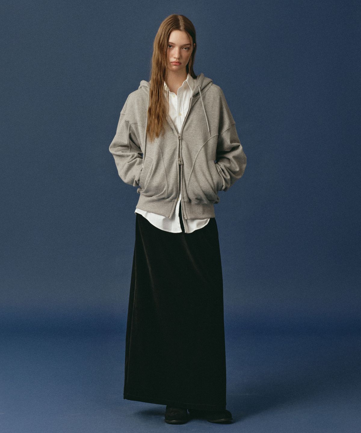 로시로우(LOSSYROW) Velvet Straight Long Skirt Black