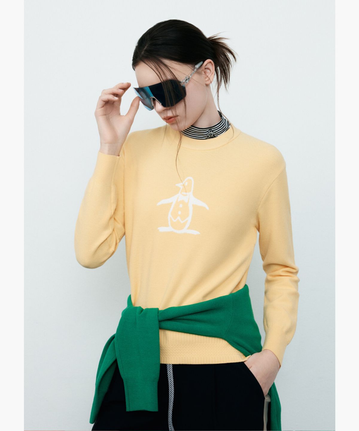 먼싱웨어(MUNSINGWEAR) 여성 시그니처 스웨터 옐로우 MR122LSW11