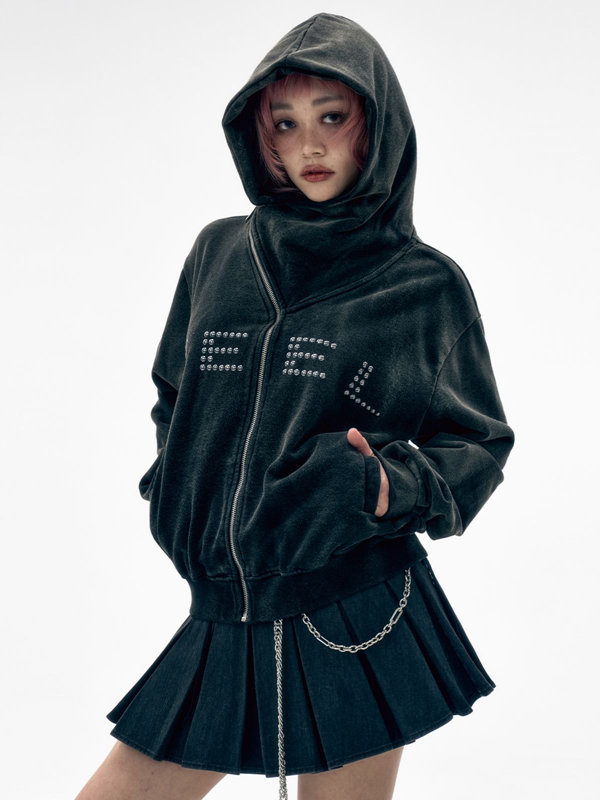 와이이이엘(YEEL) STUDDED Y ZIP-UP HOODIE BLACK