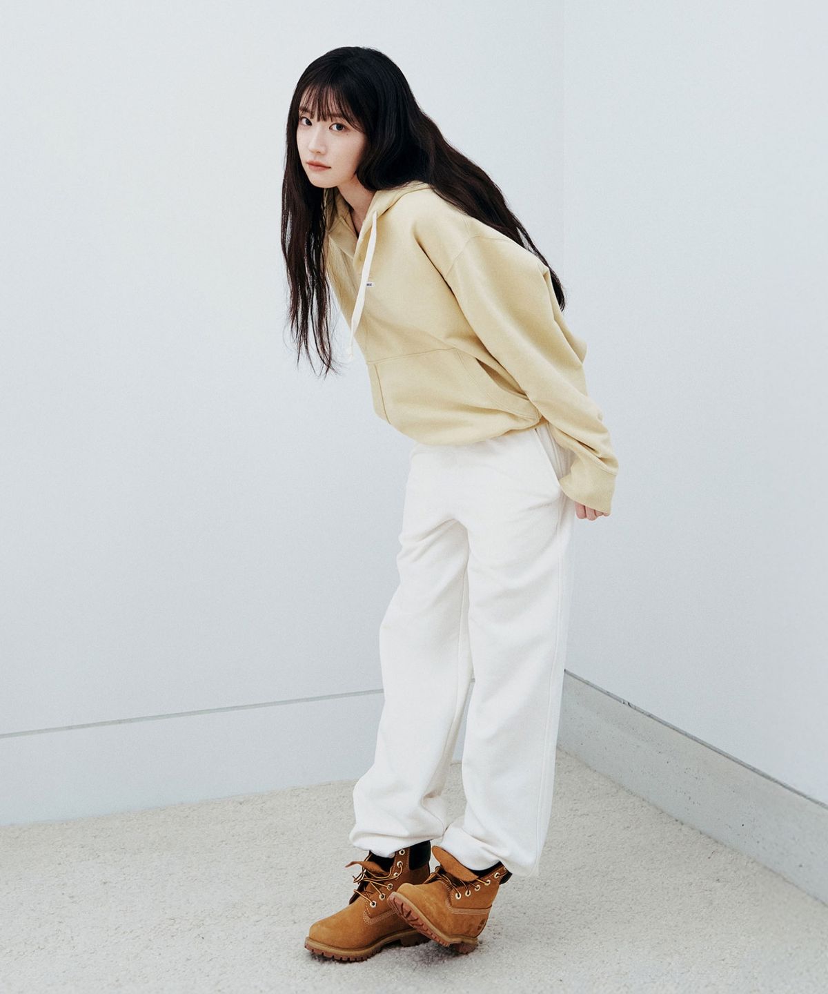 커버낫 우먼(COVERNAT WOMAN) 우먼 스트레이트 스웻 팬츠 아이보리