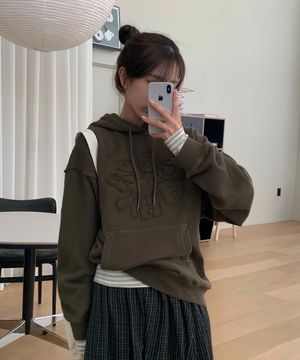 빅 라운드 C.GRAPHY 후디-올리브