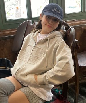 스퀘어 로고 데미지 후드 집업-오트밀