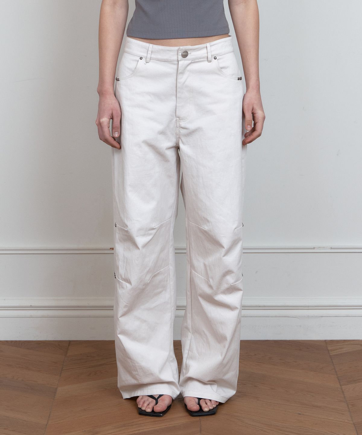큐리티(CURETTY) C STUDDED WIDE CHINO PANTS_IVORY