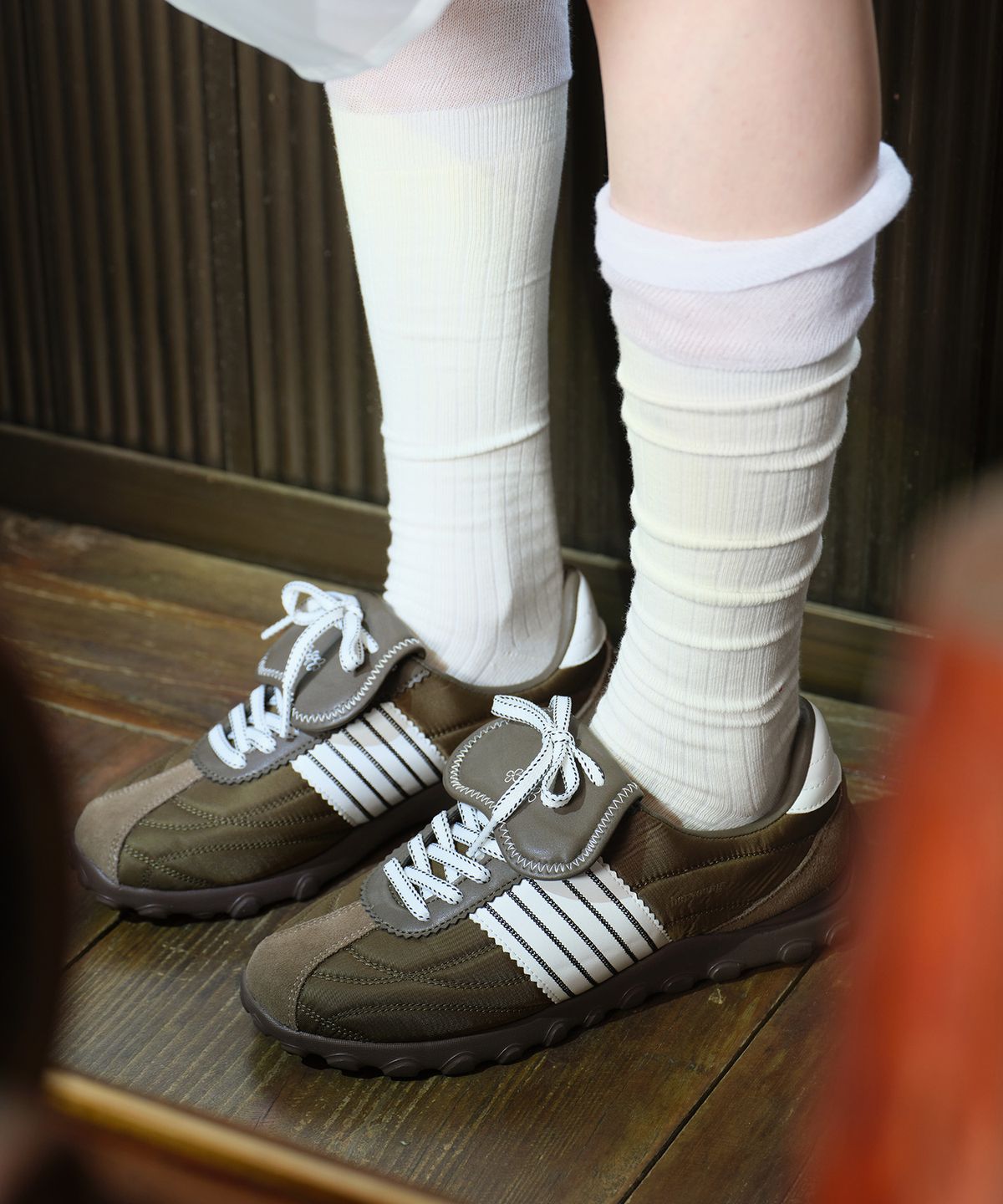 허영(HERYOUNG) 마리아 스니커즈 (Brown Olive)