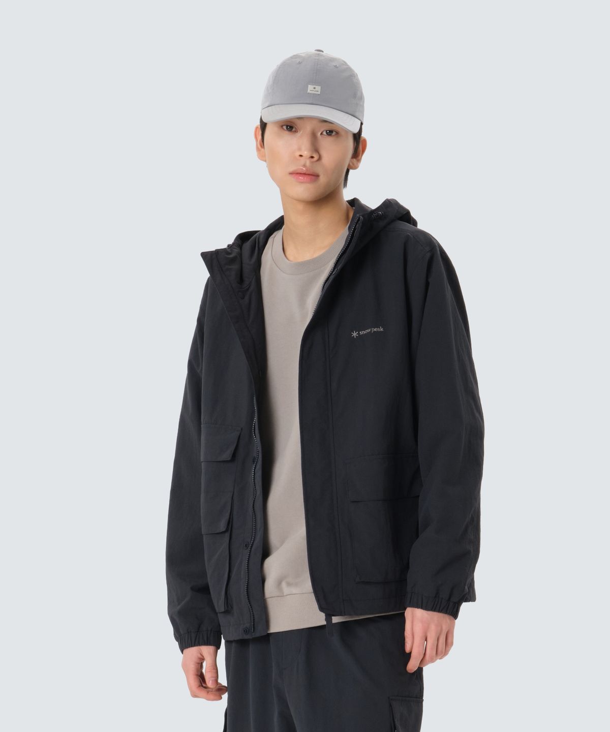 스노우피크 어패럴(SNOWPEAK APPAREL) 캠플 유틸리티 바람막이 (S26ZMCWB10) Dark Navy
