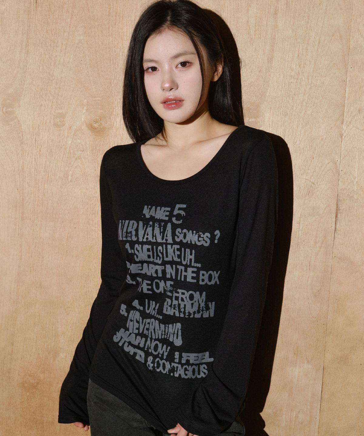 헬레네파리스(HELENE PARIS) 시스루 NAME 5 아트워크 롱 슬리브 [블랙]