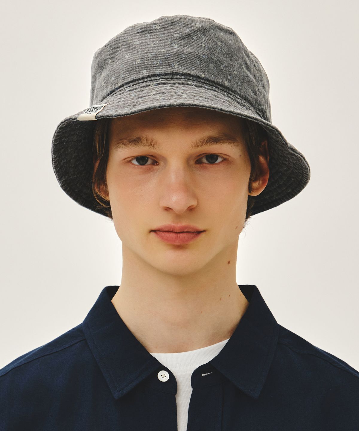 마리떼 프랑소와 저버(MARITHÉ + FRANҪOIS GIRBAUD) CLASSIC LOGO FLOWER BUCKET HAT washed black