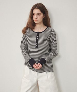 헨리넥 골지 티셔츠 네이비