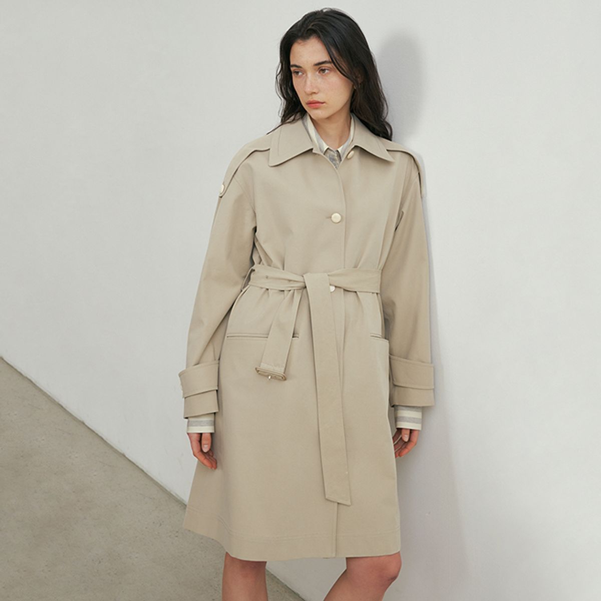이울라이(IULAI) Beer trench coat Light beige