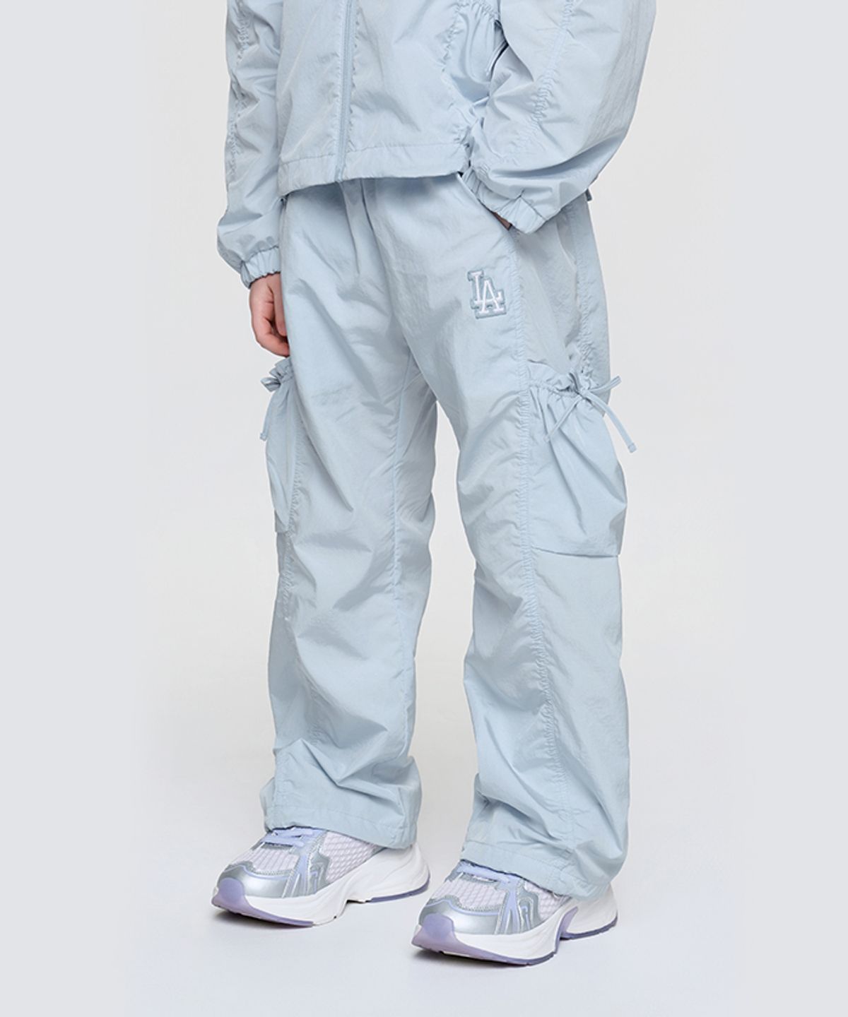 엠엘비 키즈(MLB KIDS) 스트릿 걸즈 리본 카고 우븐팬츠 LA (Ptn.Skyblue)